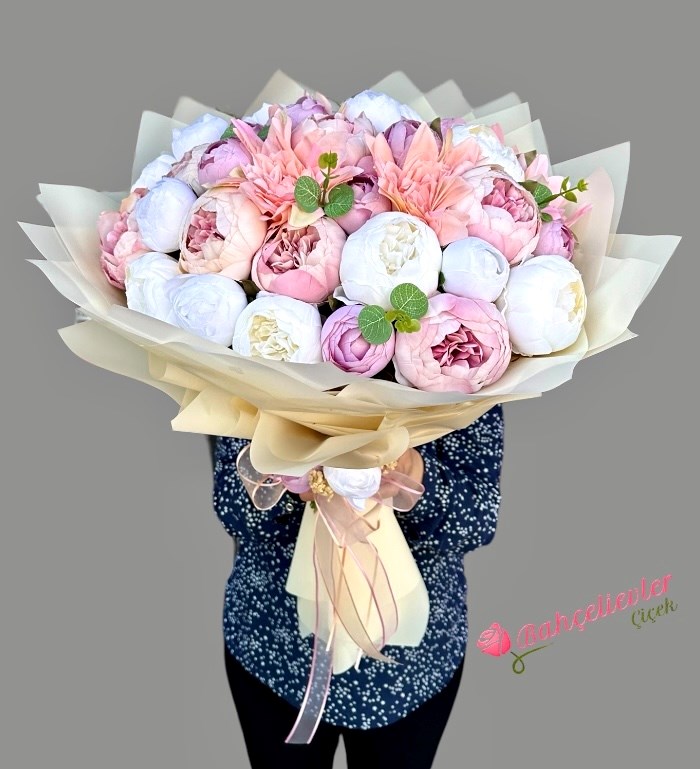 41 Şakayık Buketimiz Kumaş Çiçeklerden Hazırlanıyor