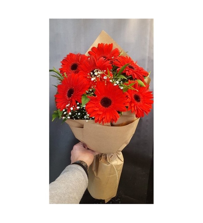 7'Li Kırmızı Gerbera Buketi