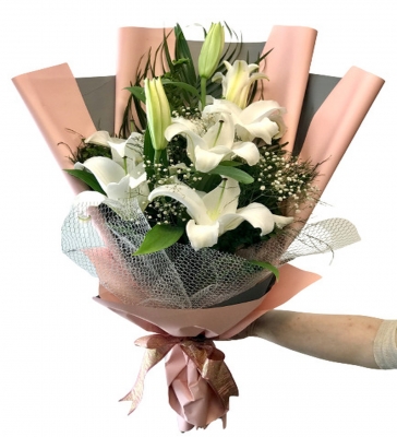 Beyaz Li̇lyum Buketi̇